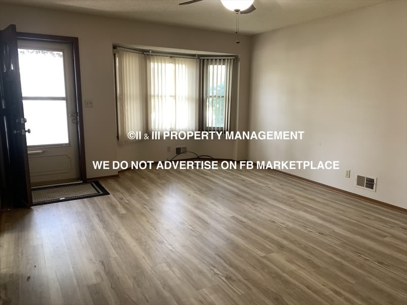 1408 Southwest Sunset Street – photo 3