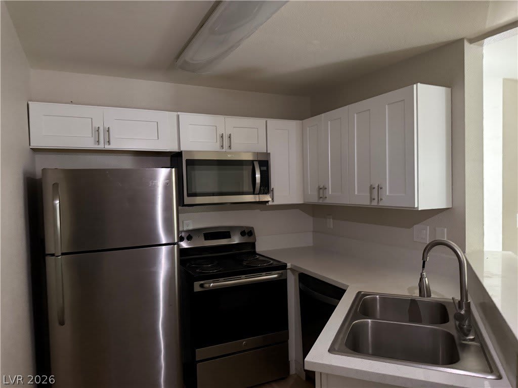 2966 Juniper Hills Boulevard – photo 2