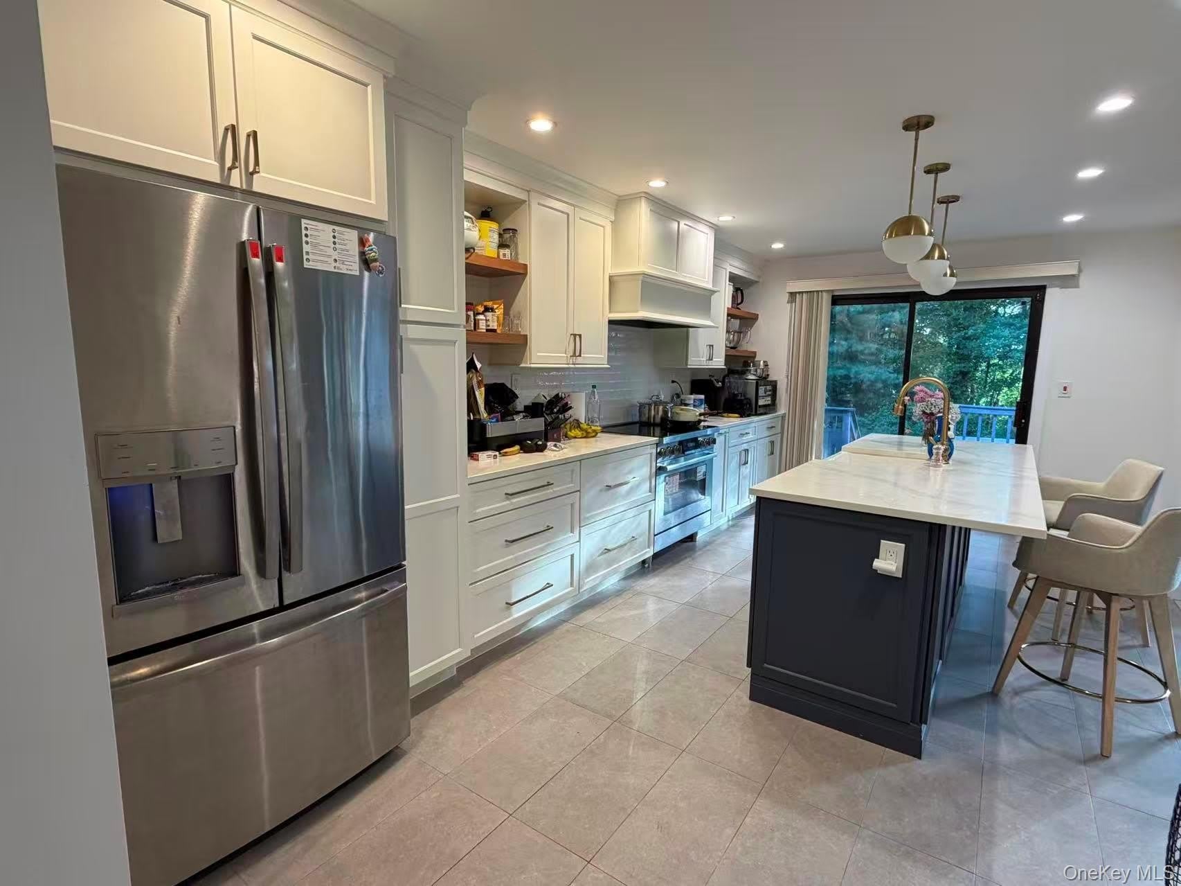 137 Foxwood Drive – photo 2