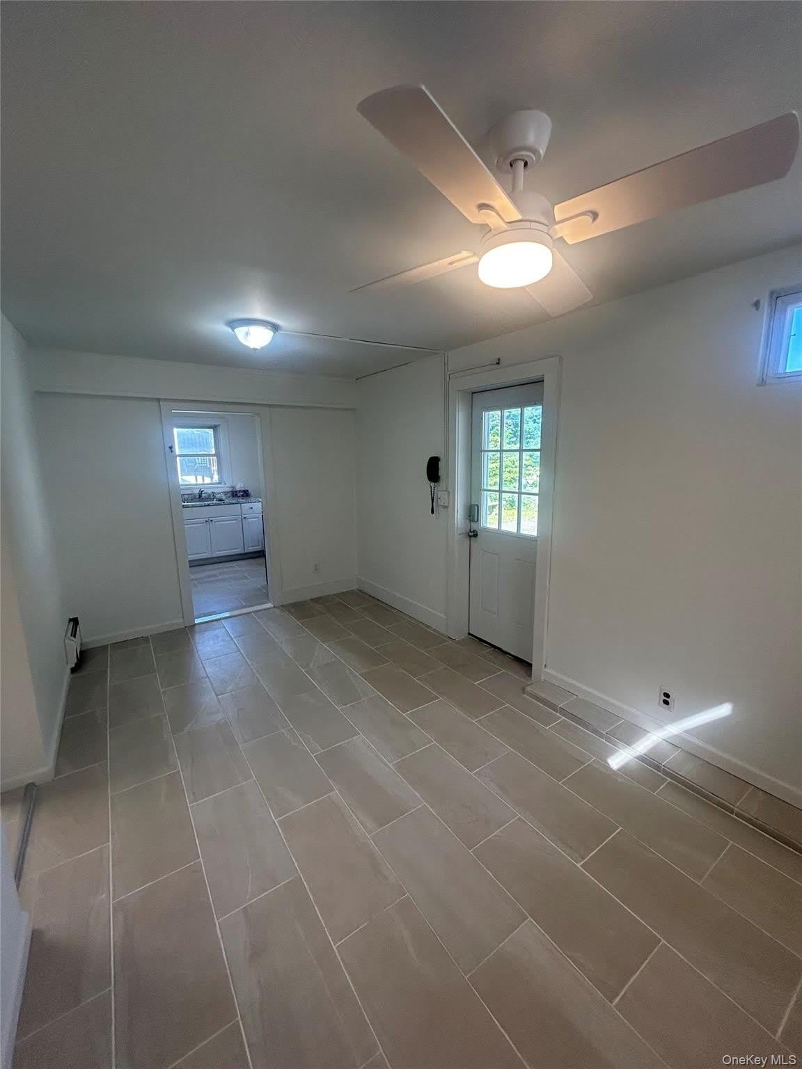 34 Bedford Ave – photo 4