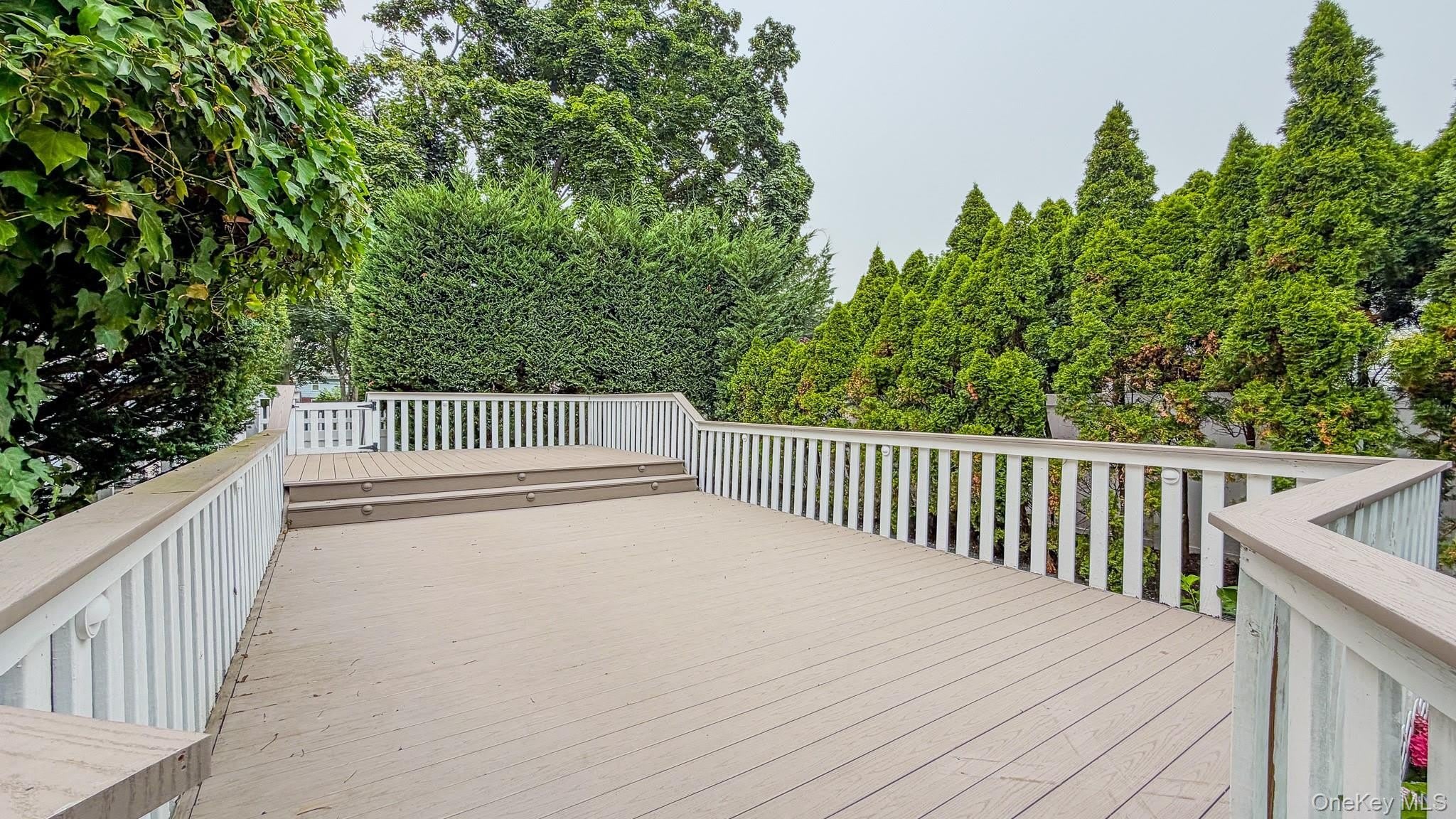 16 Brookside Drive – photo 4