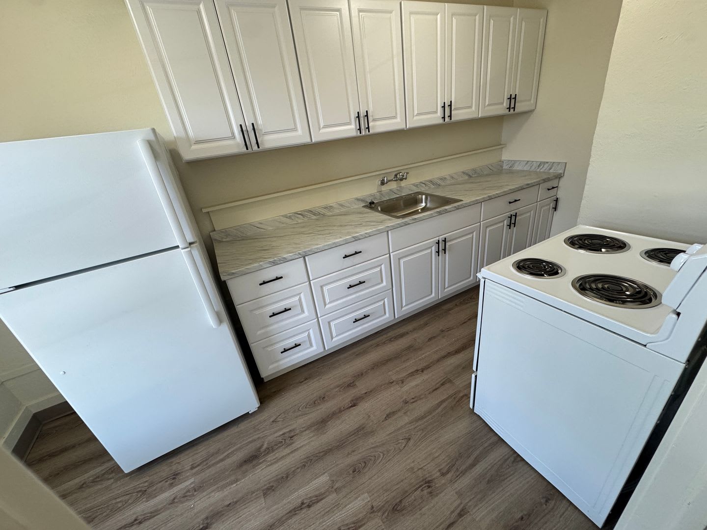 (493) Cascade Apartments – photo 3