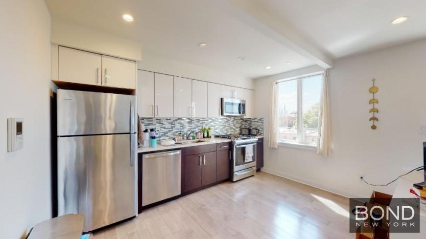 30 54 38Th Street – photo 3