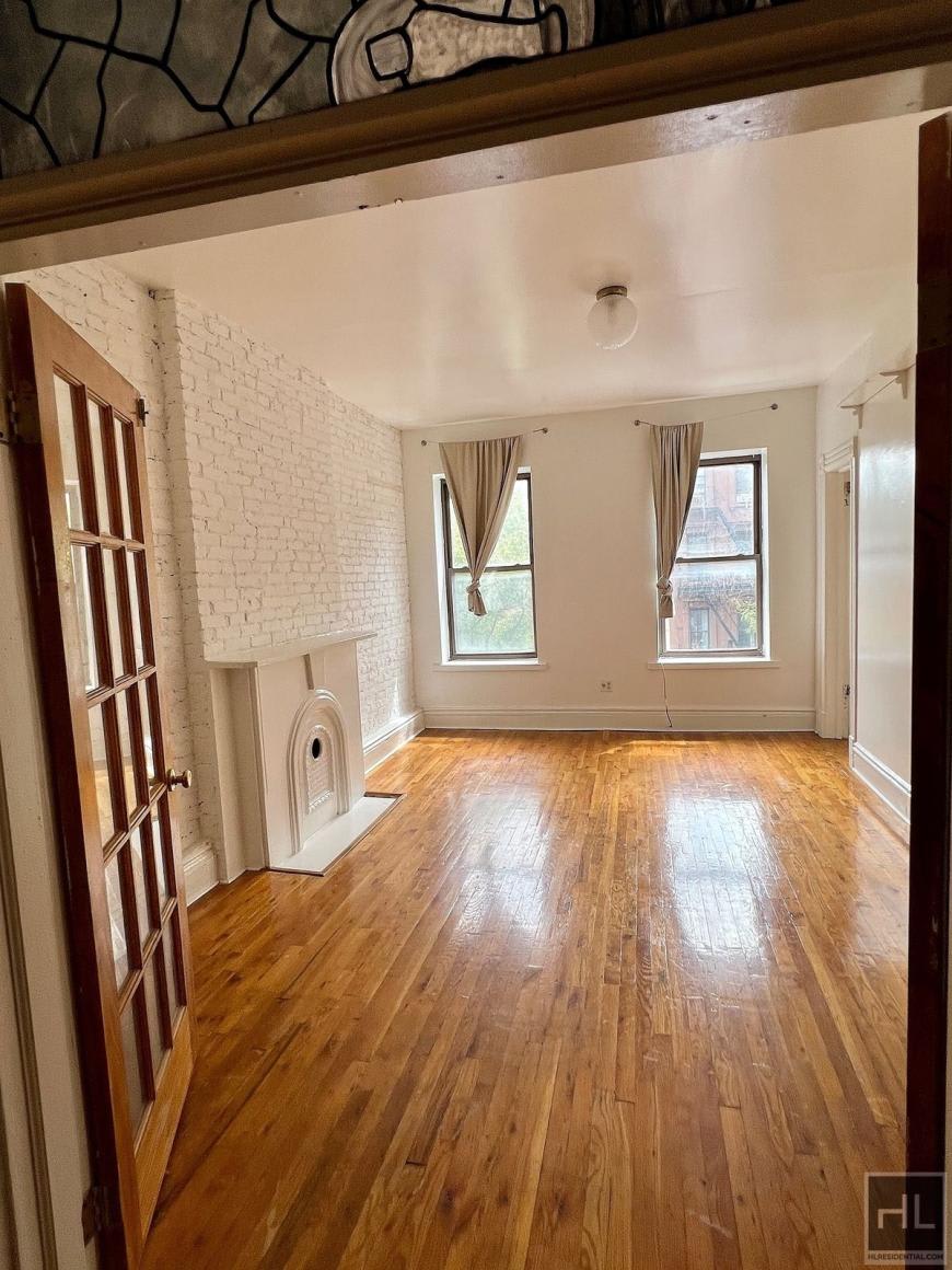 1225 Fulton Street – photo 2