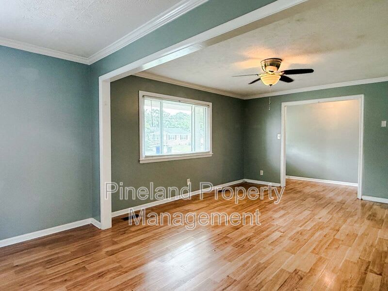 6151 Wynnwood Dr – photo 3