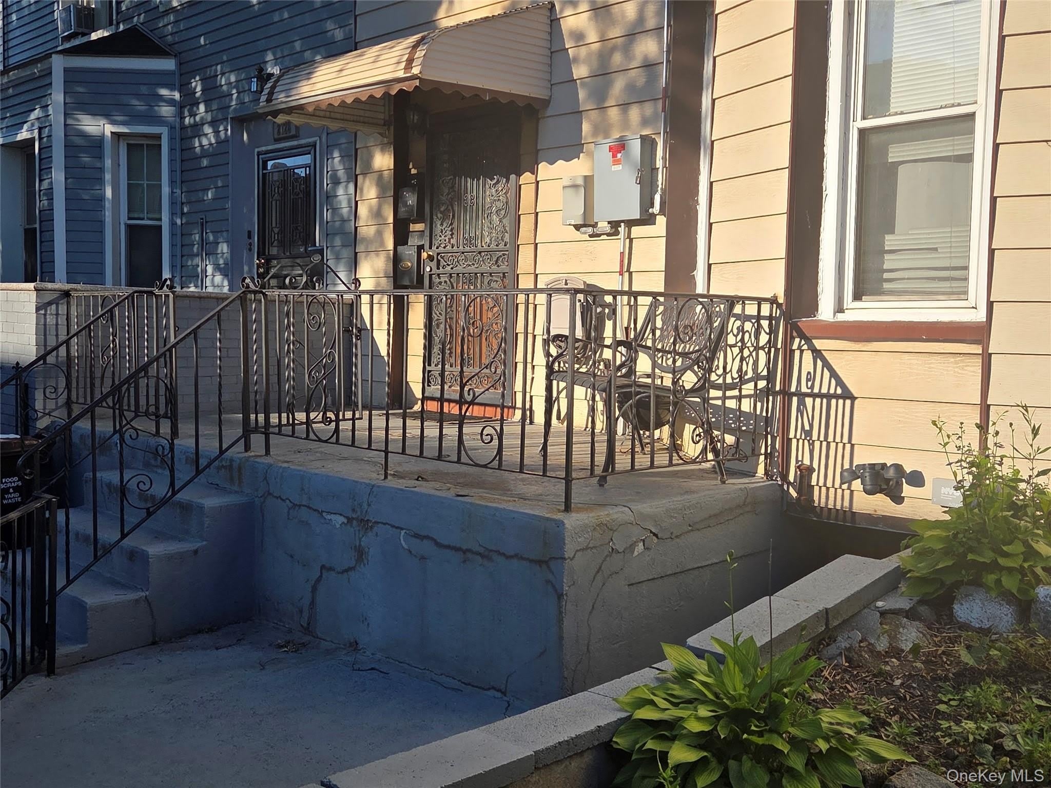 2726 Holland Avenue – photo 2