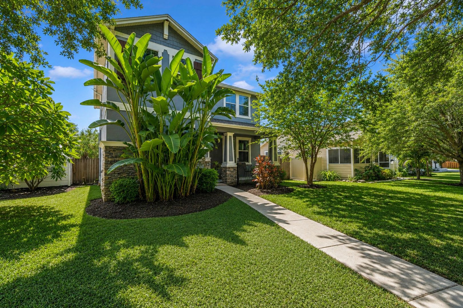 4/3/2 HOME IN EDINA GARDEN OF EDEN – photo 2
