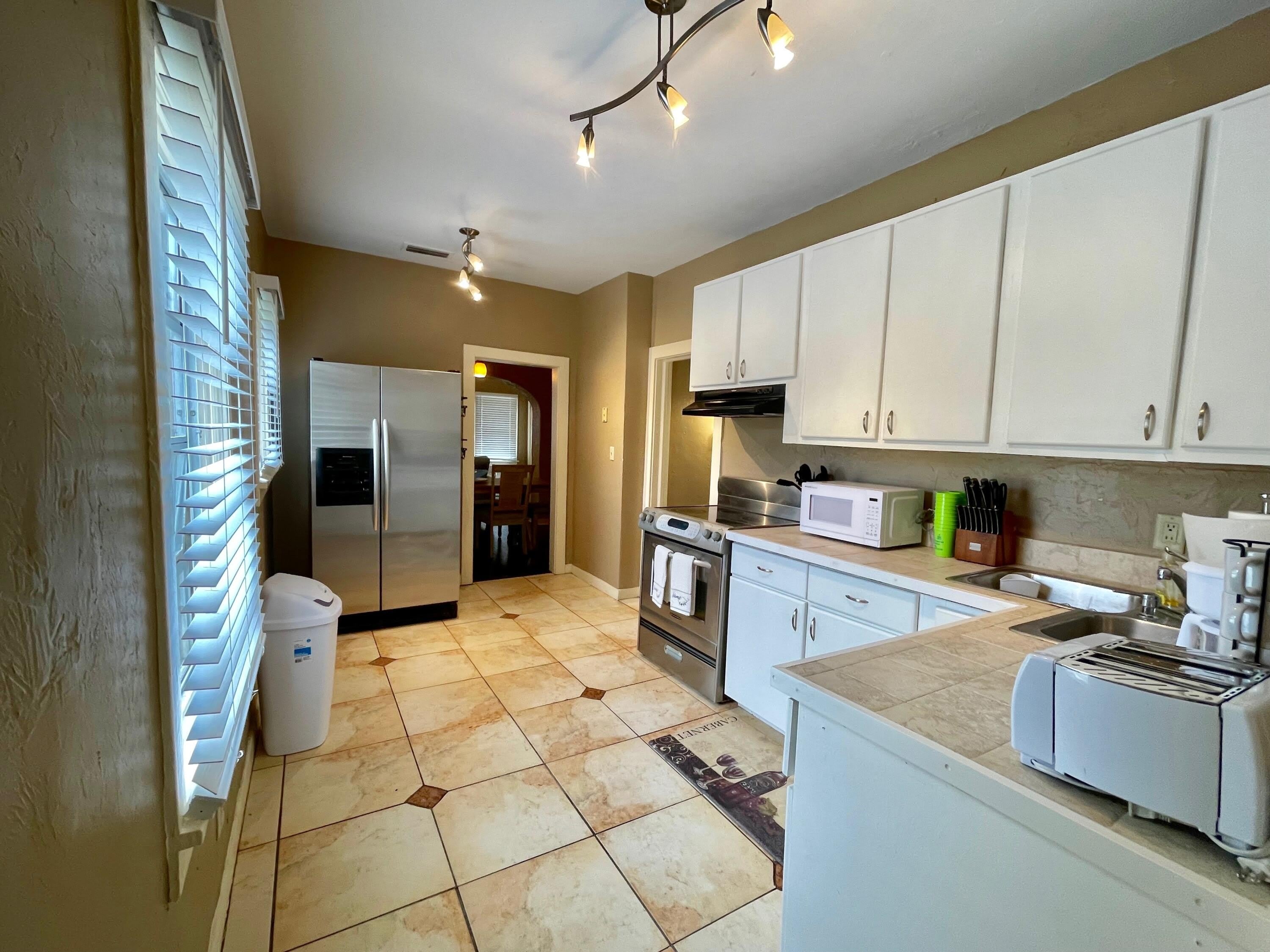 5555 Garden Avenue – photo 4