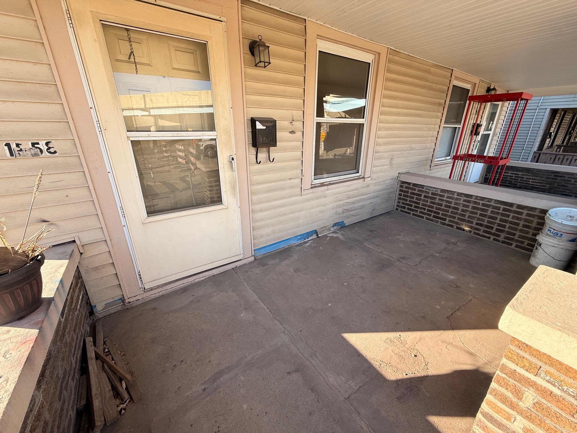 1558 Shelby Street – photo 3