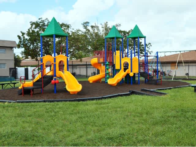 Pompano Palms Apartments – photo 4