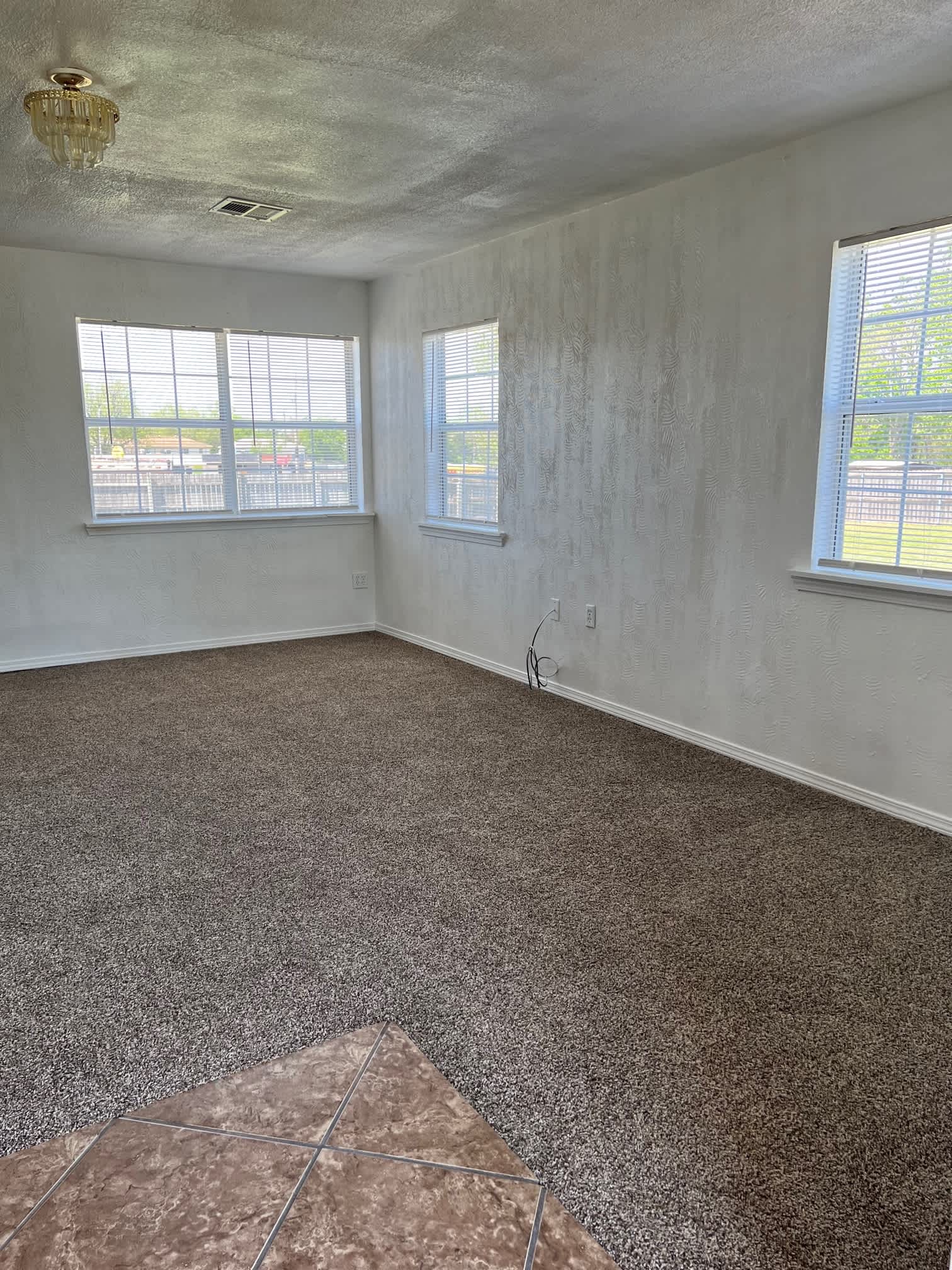 2602 Nw Commerce Circle – photo 3