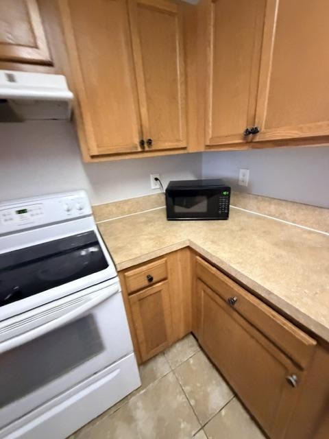 535 Meadow Rd – photo 5