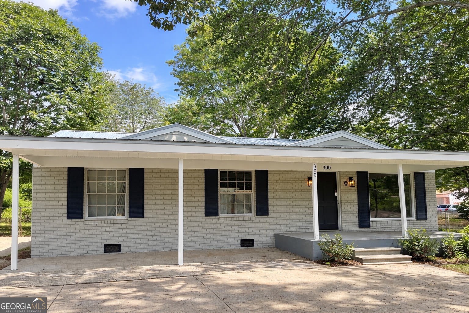 300 Martin Circle – photo 1