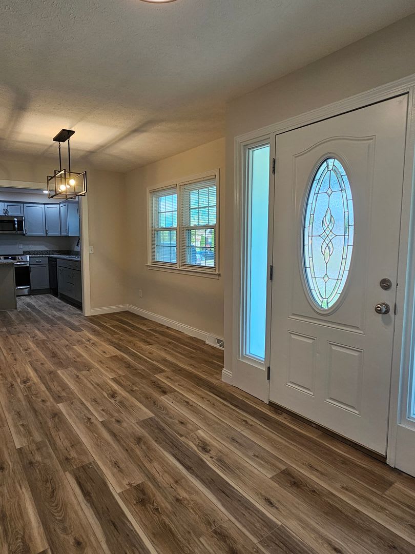 395 W. Crocus Drive – photo 4