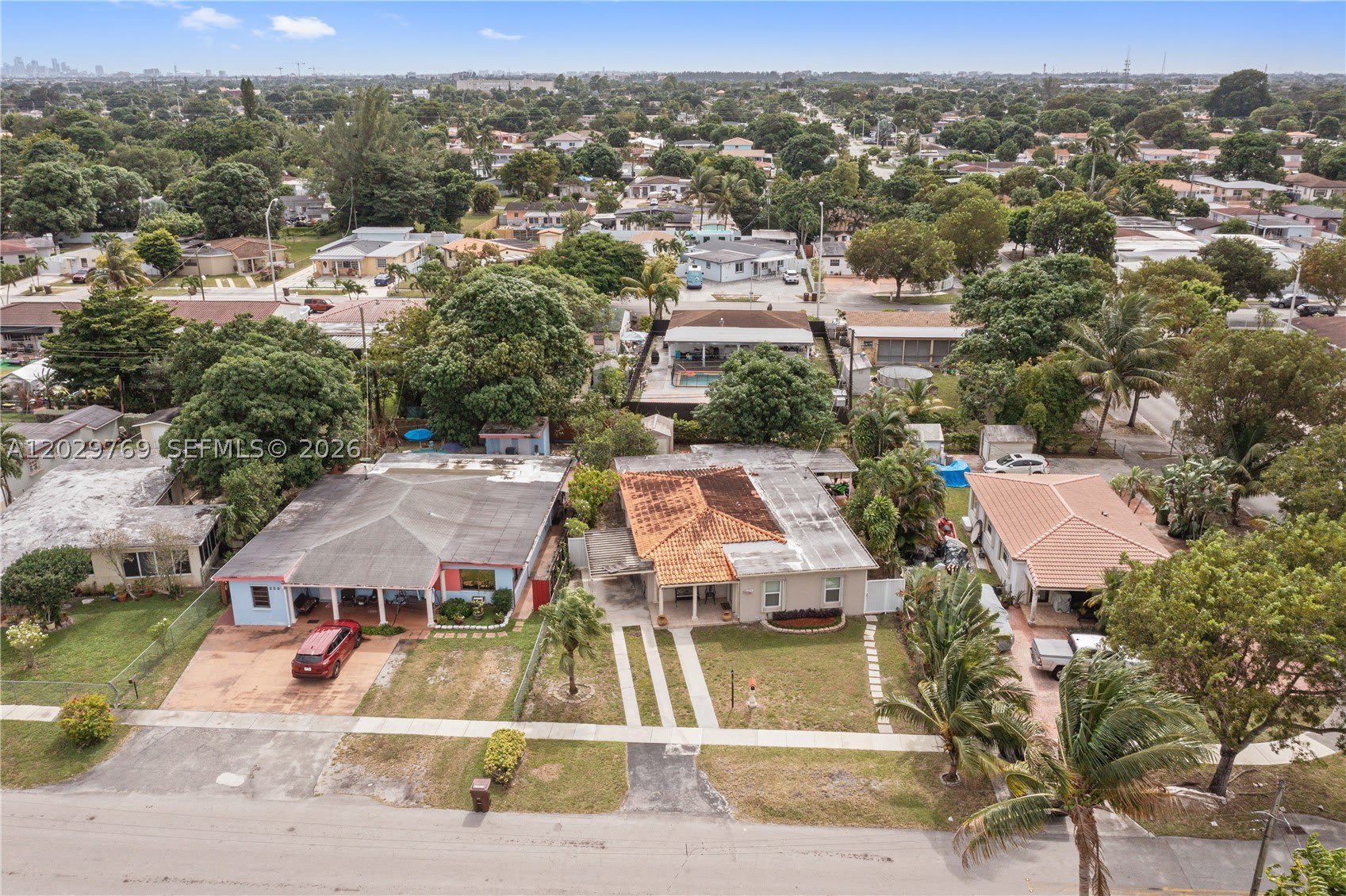 210 E 61St St – photo 3