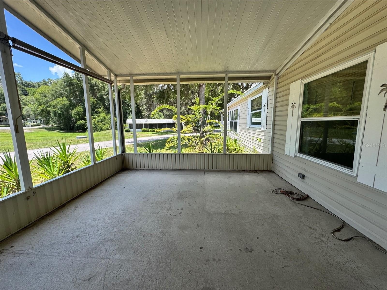 1913 NW 47TH TERRACE – photo 4