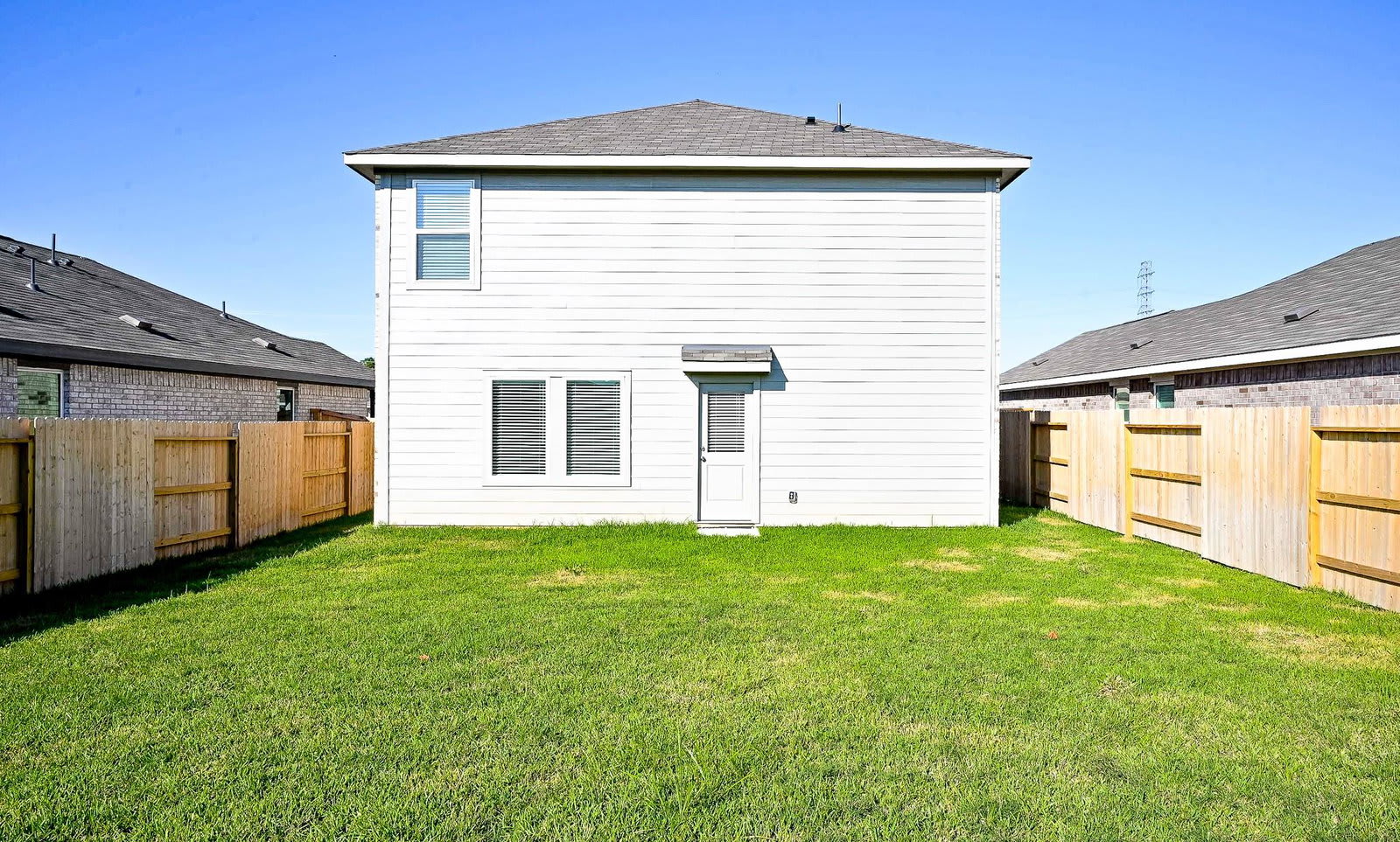 5631 Pearl Vista Drive – photo 2