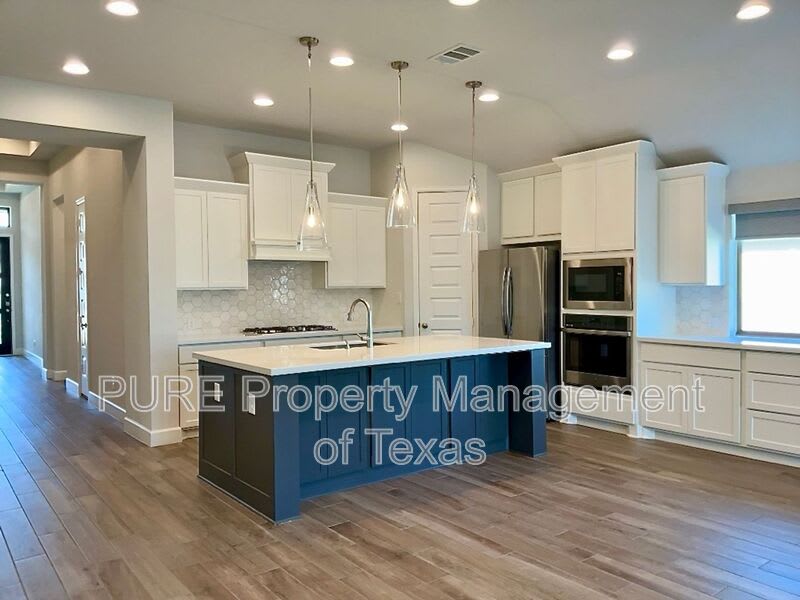 1636 Laverne Mitchell St – photo 4