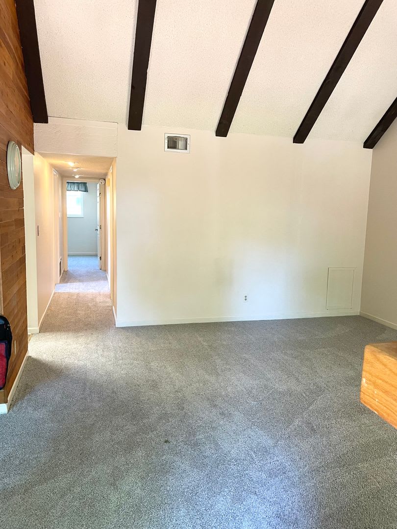 Town home for rent in The Aspens townhome neighborhood 2b, 1 bath – photo 3