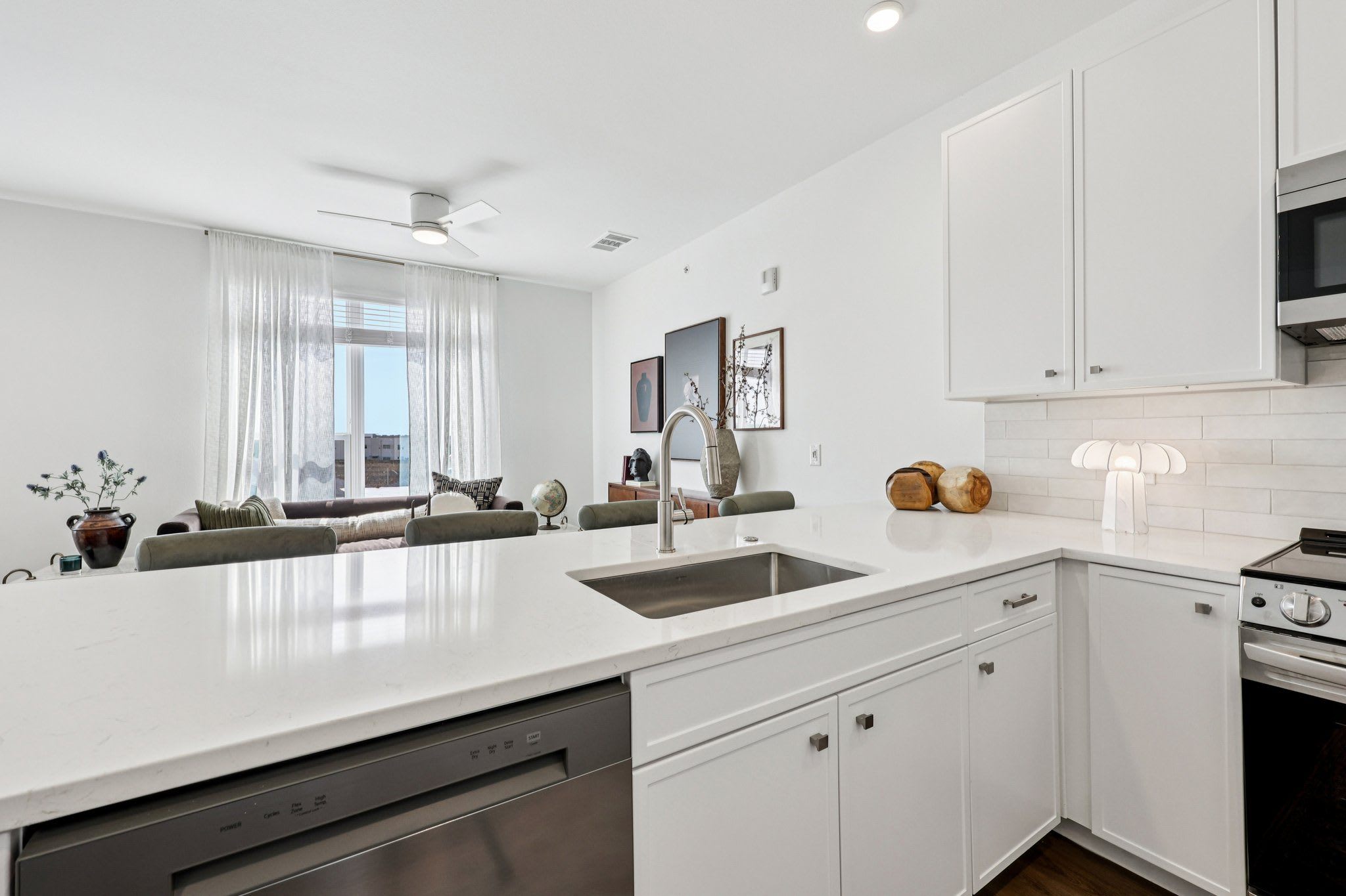 Crestview Townhomes – photo 2
