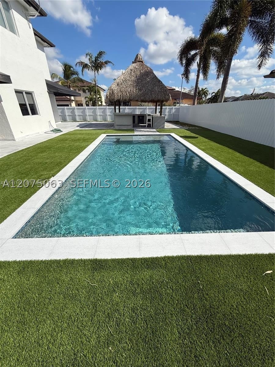 15624 SW 20th St – photo 5