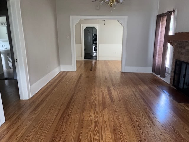 211 North Moss Street – photo 1