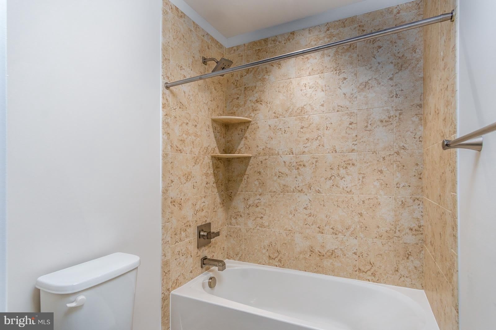 43375 WHITEHEAD Terrace – photo 5