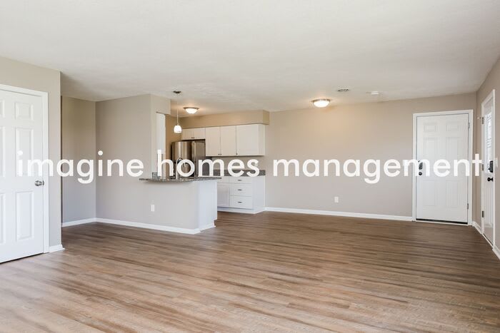 7690 Sharon Drive – photo 5