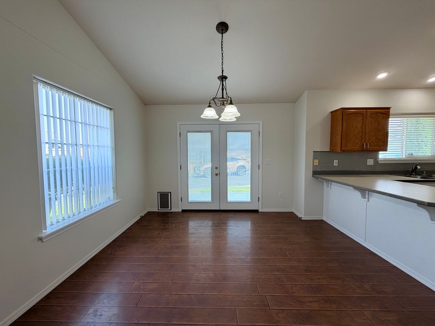 Kennewick Location on Quiet Cul-de-Sac! 3 bed, 2 ba – photo 5