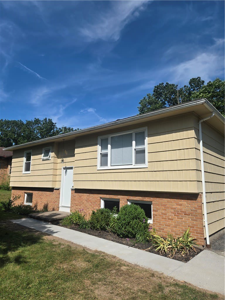 80 David Avenue – photo 1