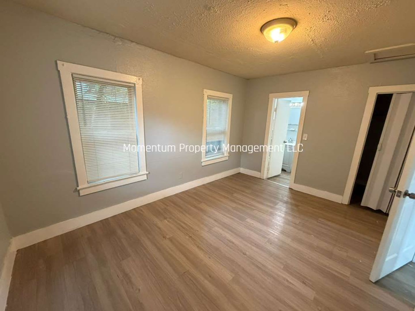 8209 1/2 N 12th St. Tampa FL 33604 – photo 4