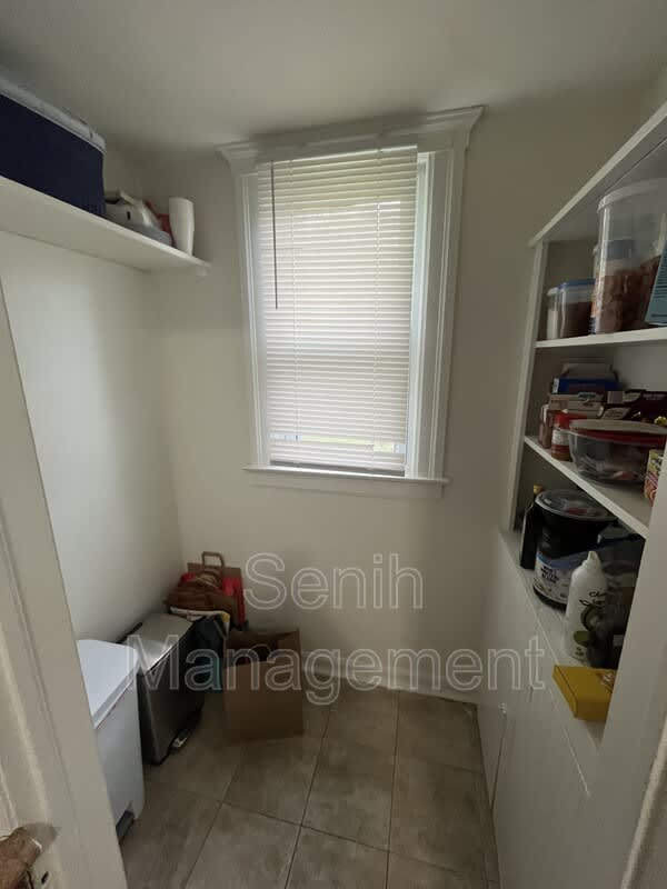 4190 Hurlbut St – photo 3