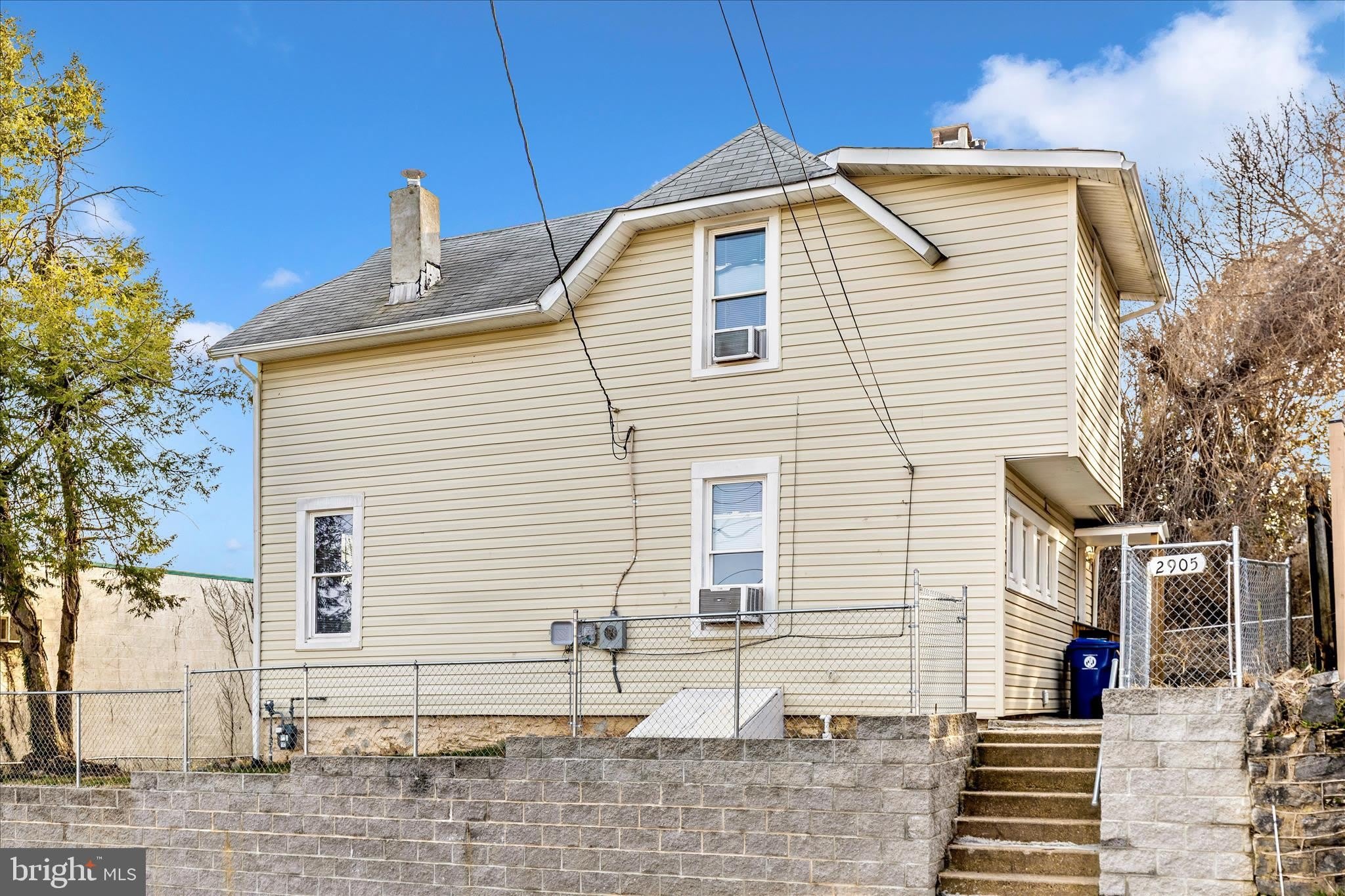 2905 Goodwood Road – photo 2