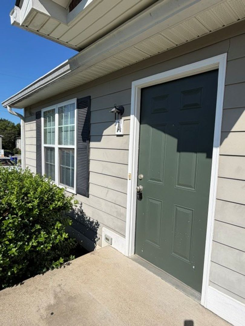 135 Amy Avenue – photo 1
