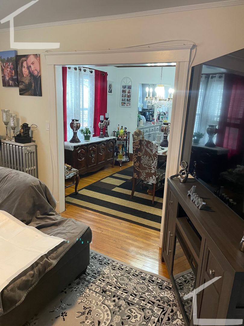 Hige 2 bed in Watertown – photo 3