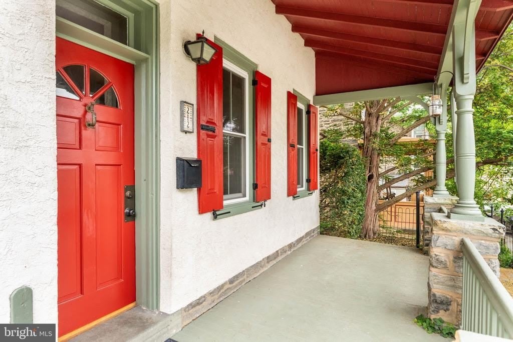 212 E BENEZET STREET – photo 2