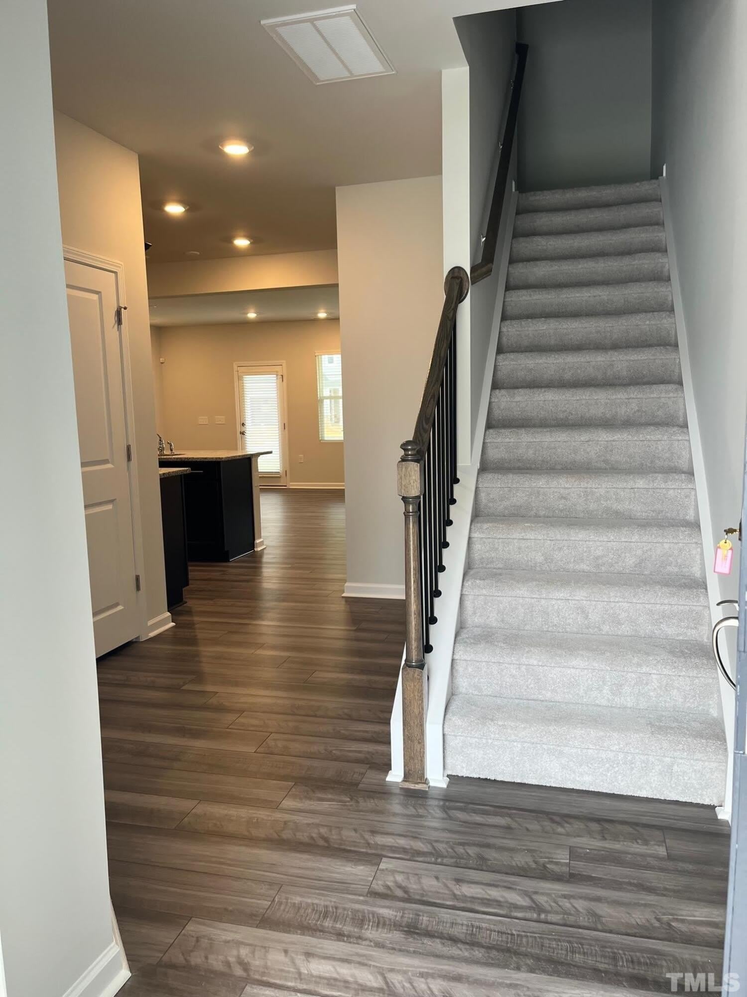 192 Tumbling Rock Way – photo 5