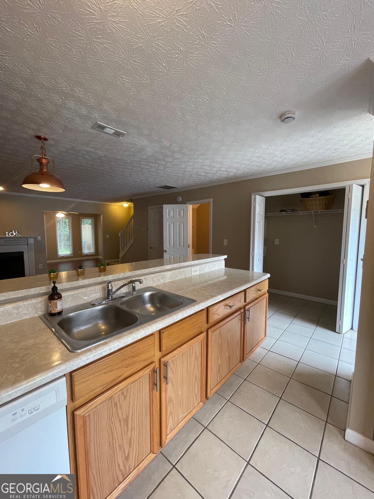 2962 Stonecrest Lane – photo 4