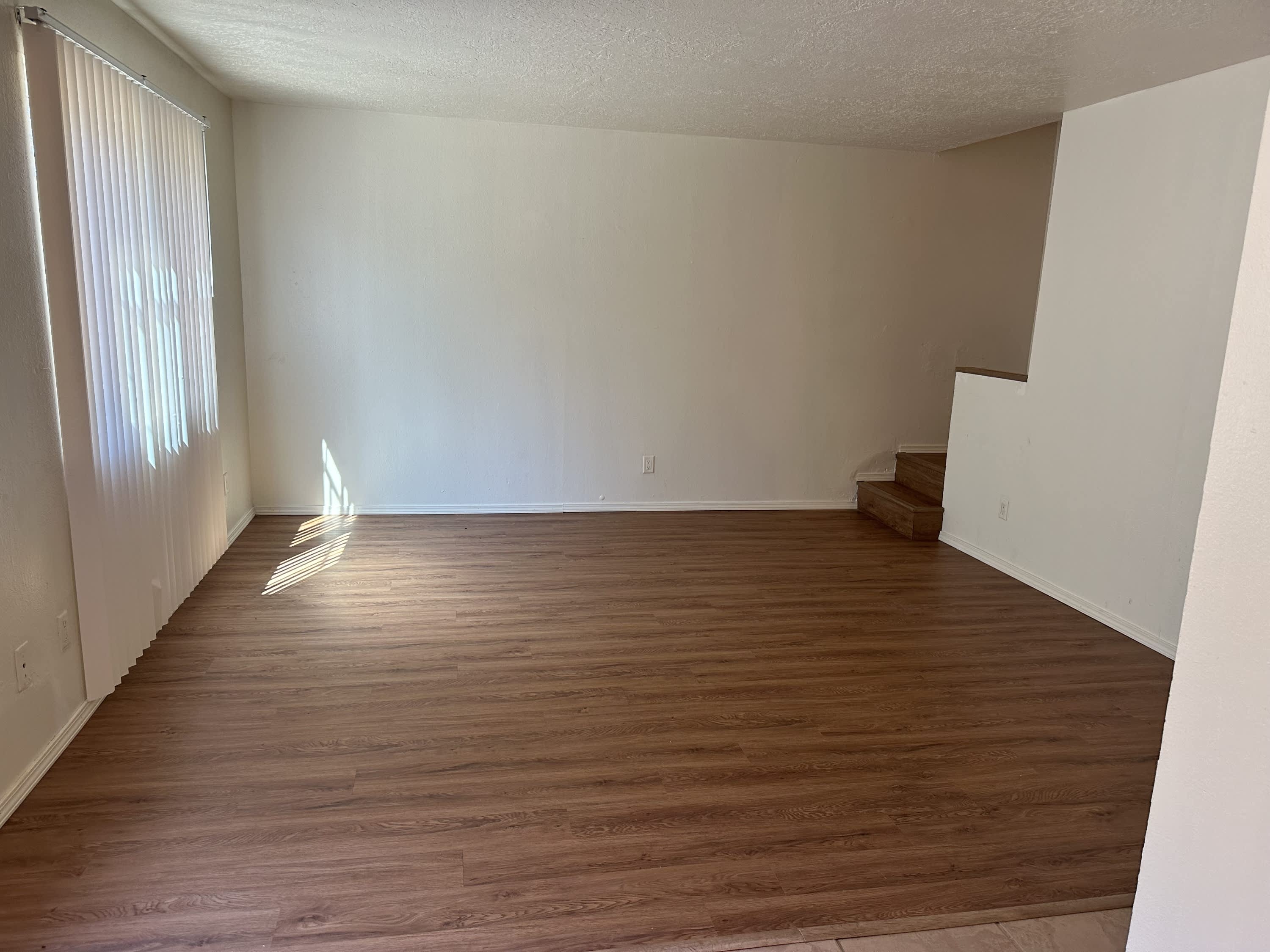 12008 Copper Avenue Northeast – photo 2