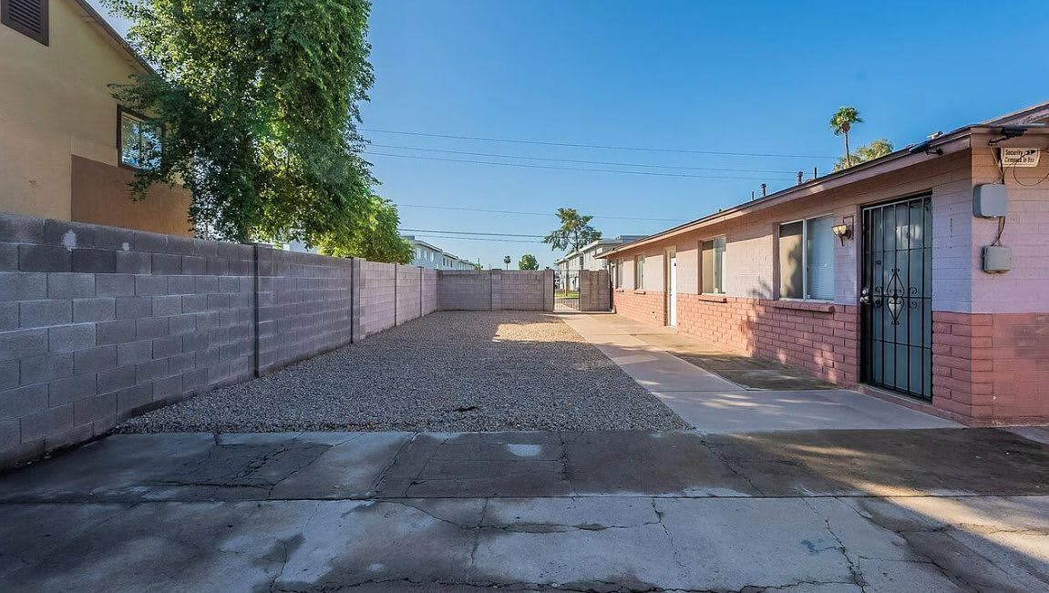 2608 West Ocotillo Road – photo 4