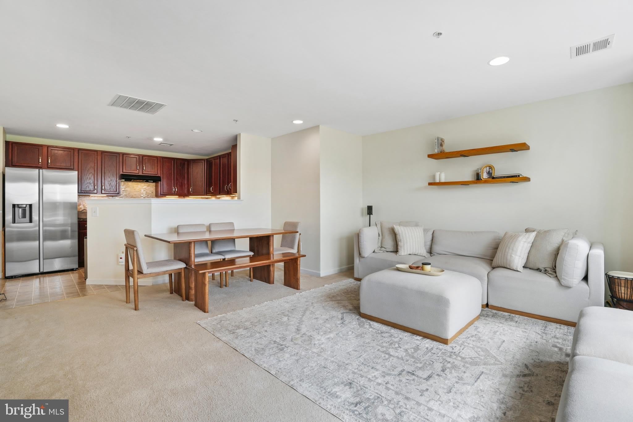 2028 BERKELEY Drive – photo 3