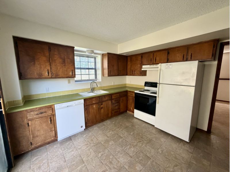 3427 Harvard Road – photo 1