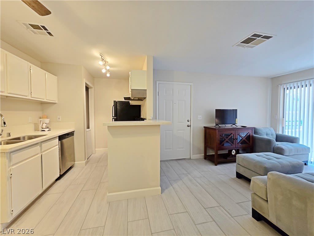 5171 Lindell Road – photo 5