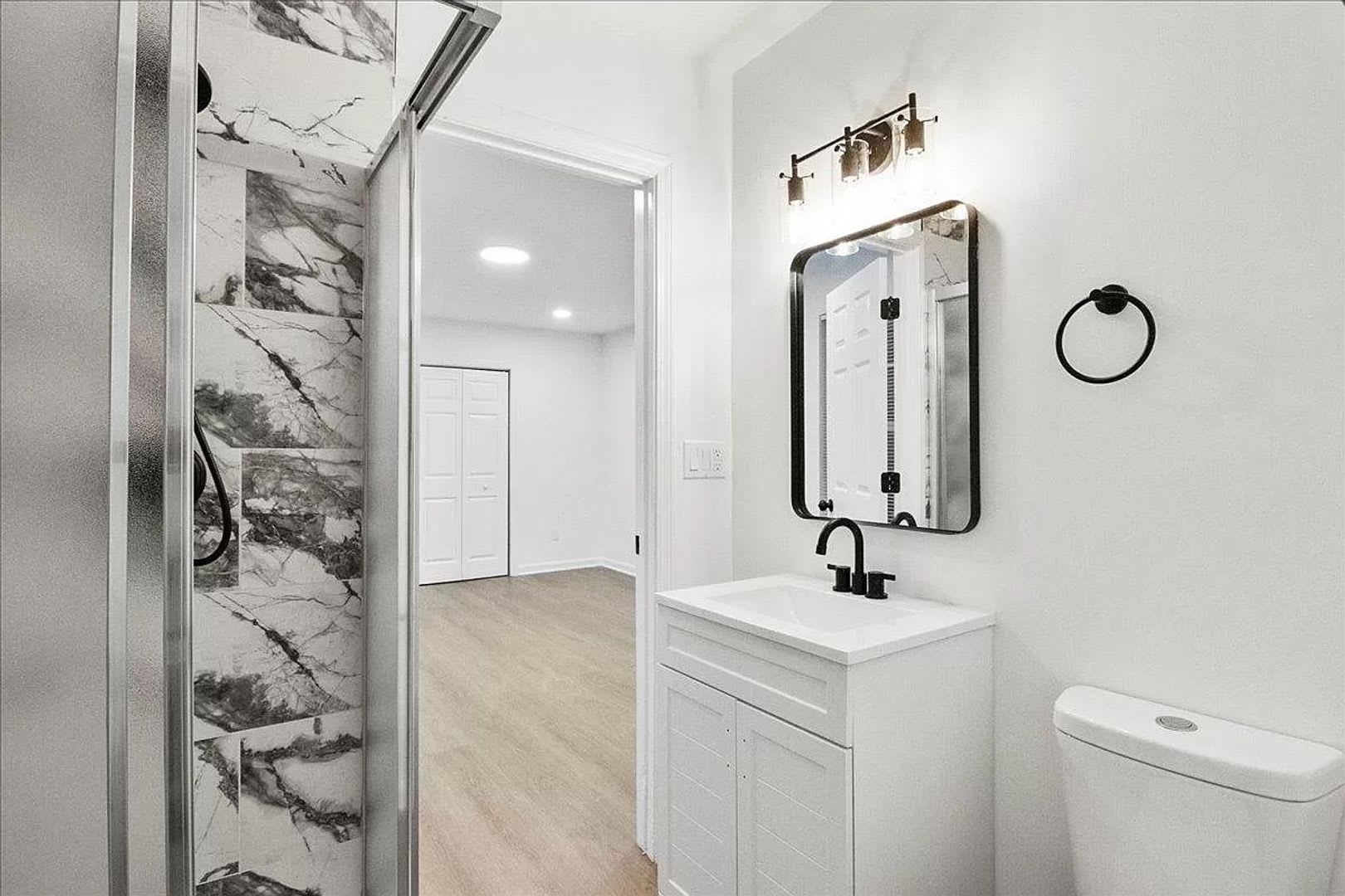 Room in 4 Bedroom Home at Fair St SW – photo 4