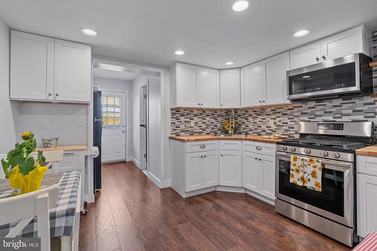 2846 Almond St – photo 3