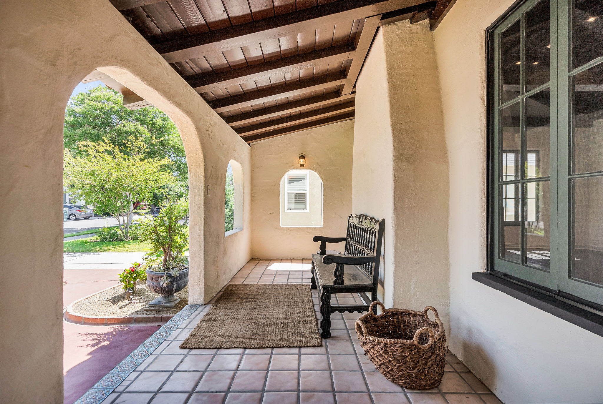 4654 Merrill Ave – photo 1
