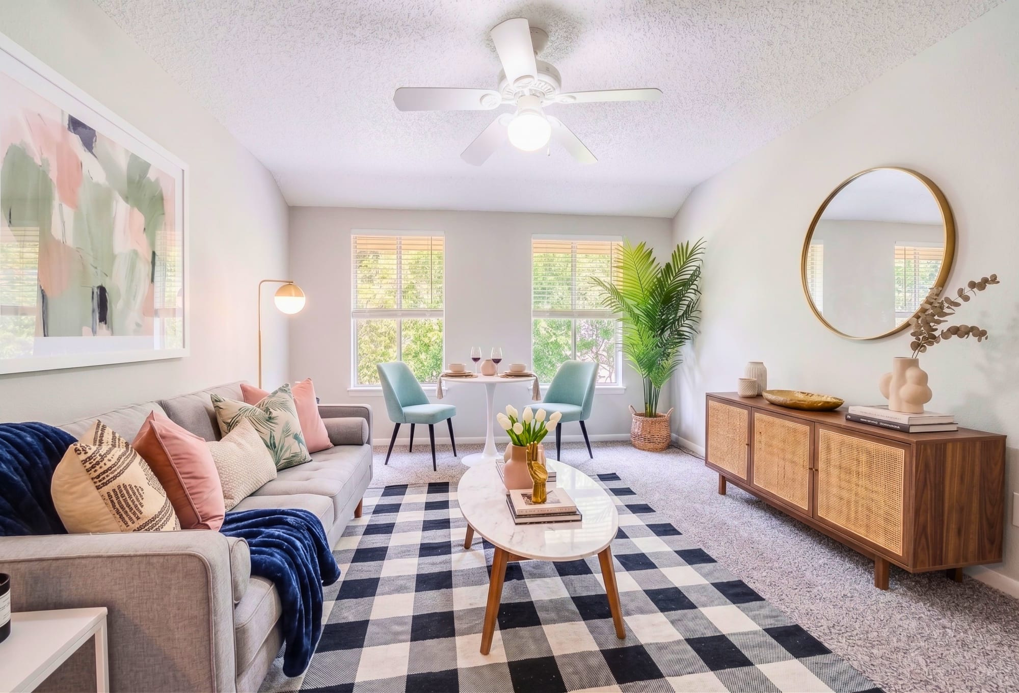 Pine Ridge Apartments – photo 1