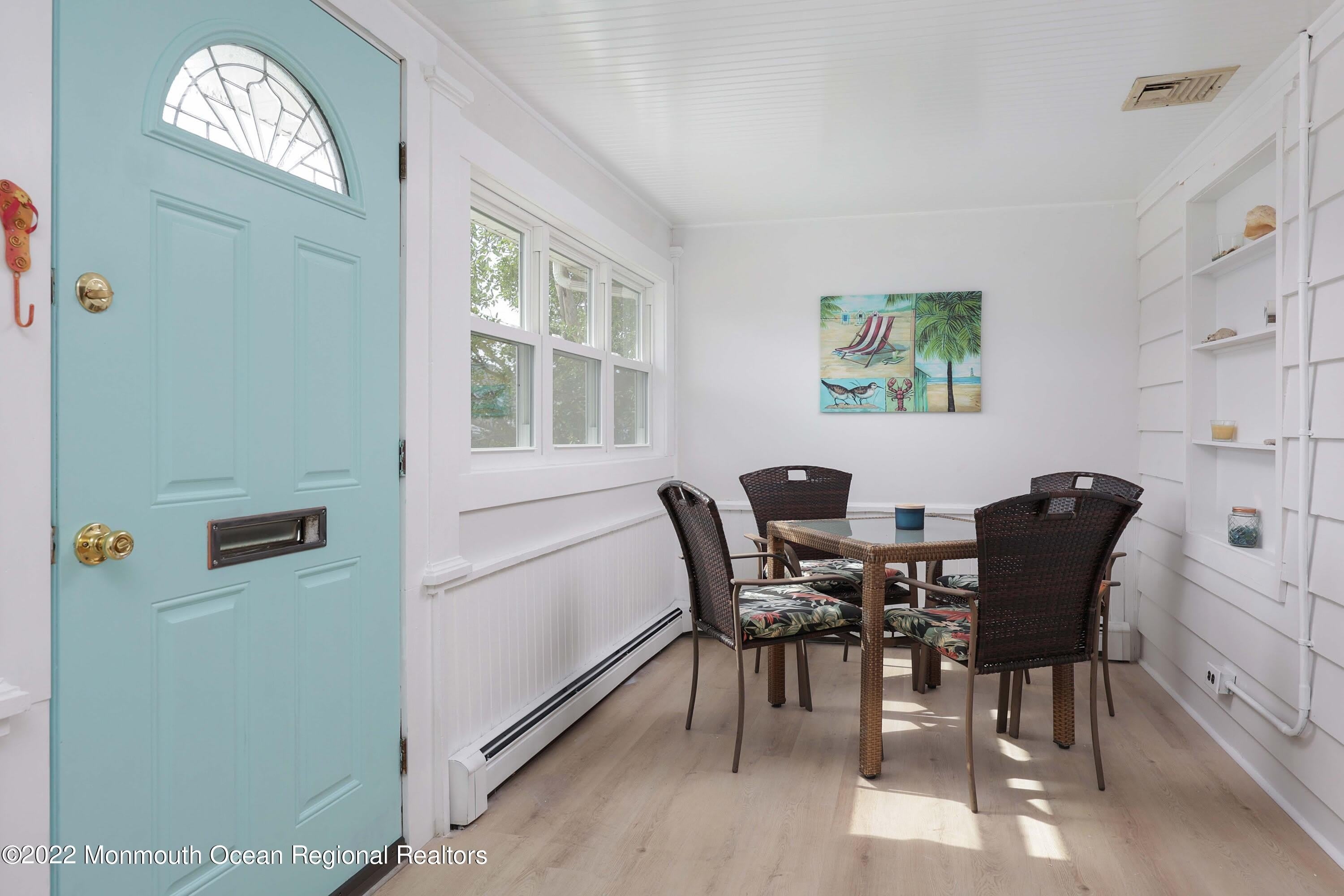 1233 Oakwood Road – photo 5