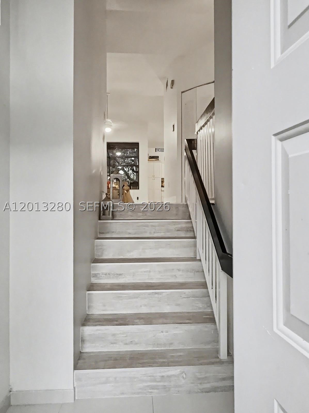 15533 Miami Lakeway N – photo 2