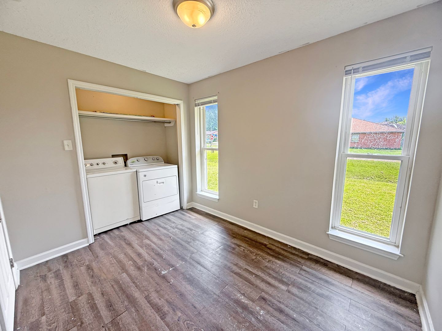 Home For Lease – photo 5